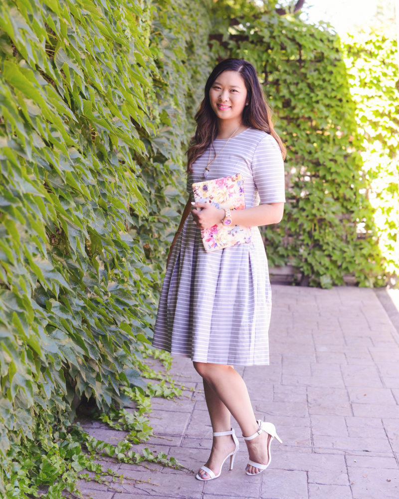 Two Ways To Wear White Dress Sandals For Summer with DSW | SandyALaMode
