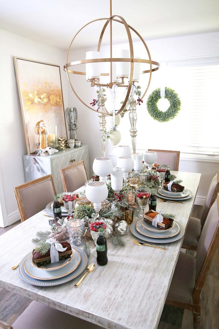 Dining Room Holiday Decor Ideas | Home Decor | Sandy A La Mode