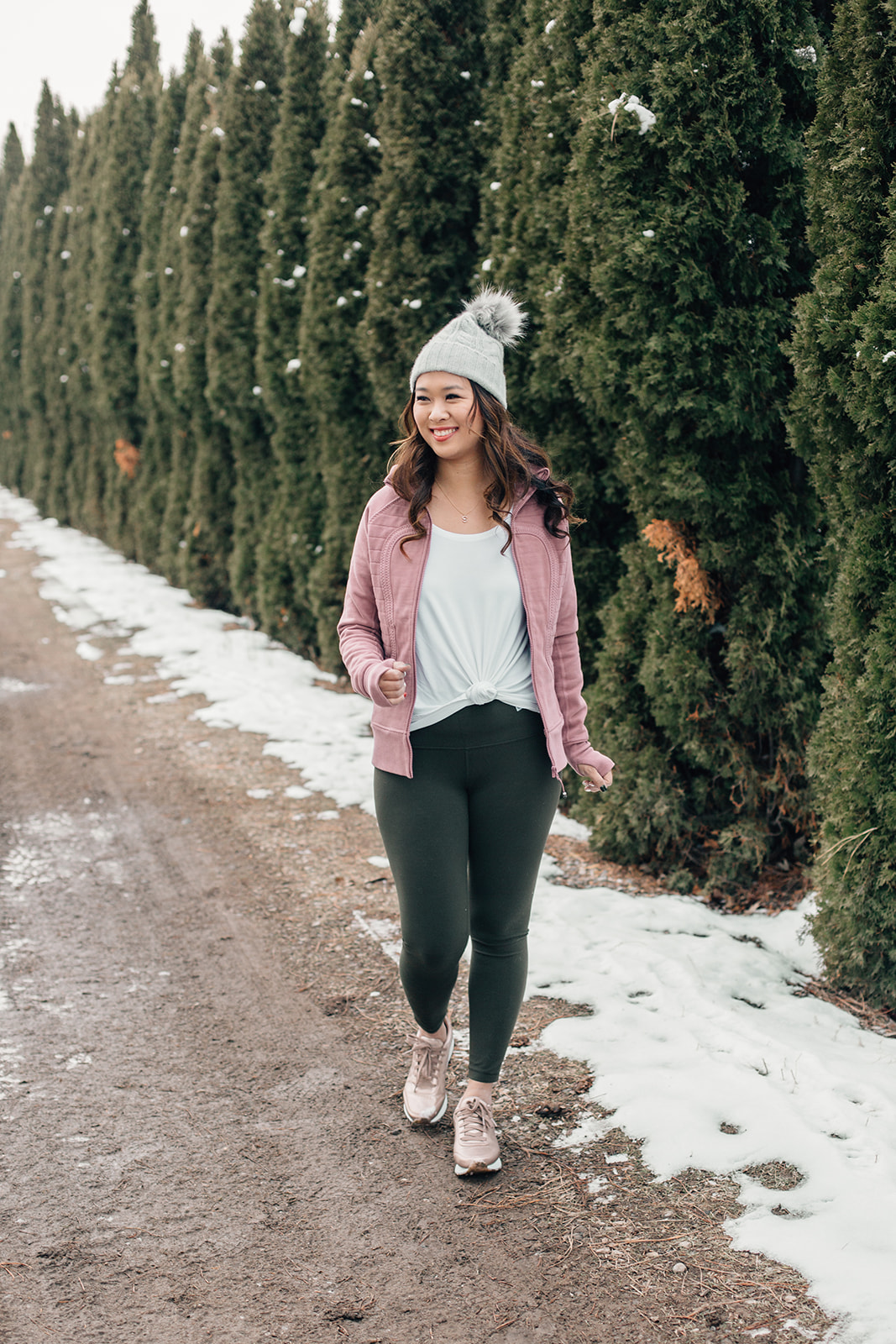 Top 10 Lululemon Athleisure Pieces: Stylish Comfort for Every