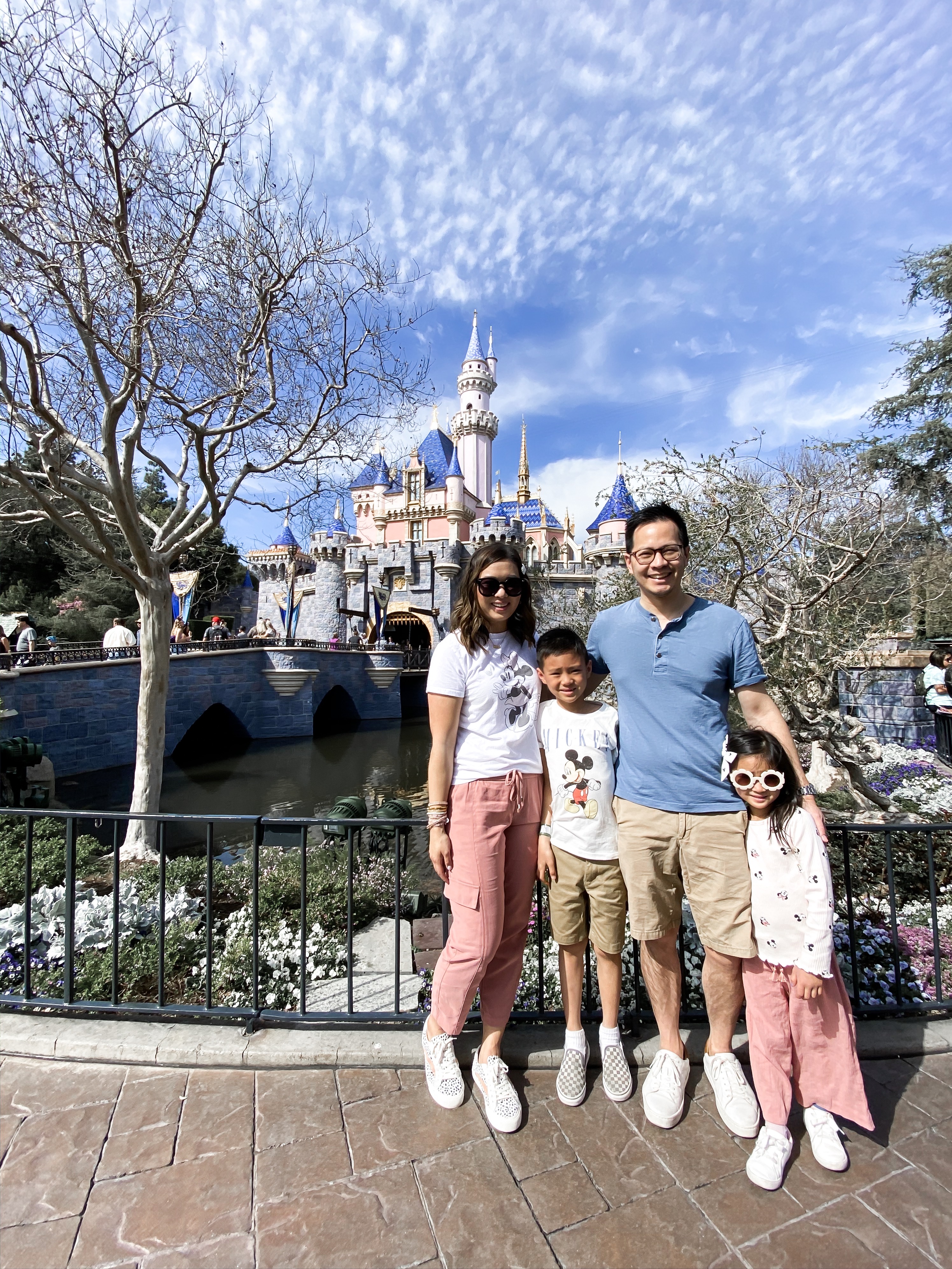 What To Wear For A Disney Trip: Outfits For The Entire Family | SandyALaMode
